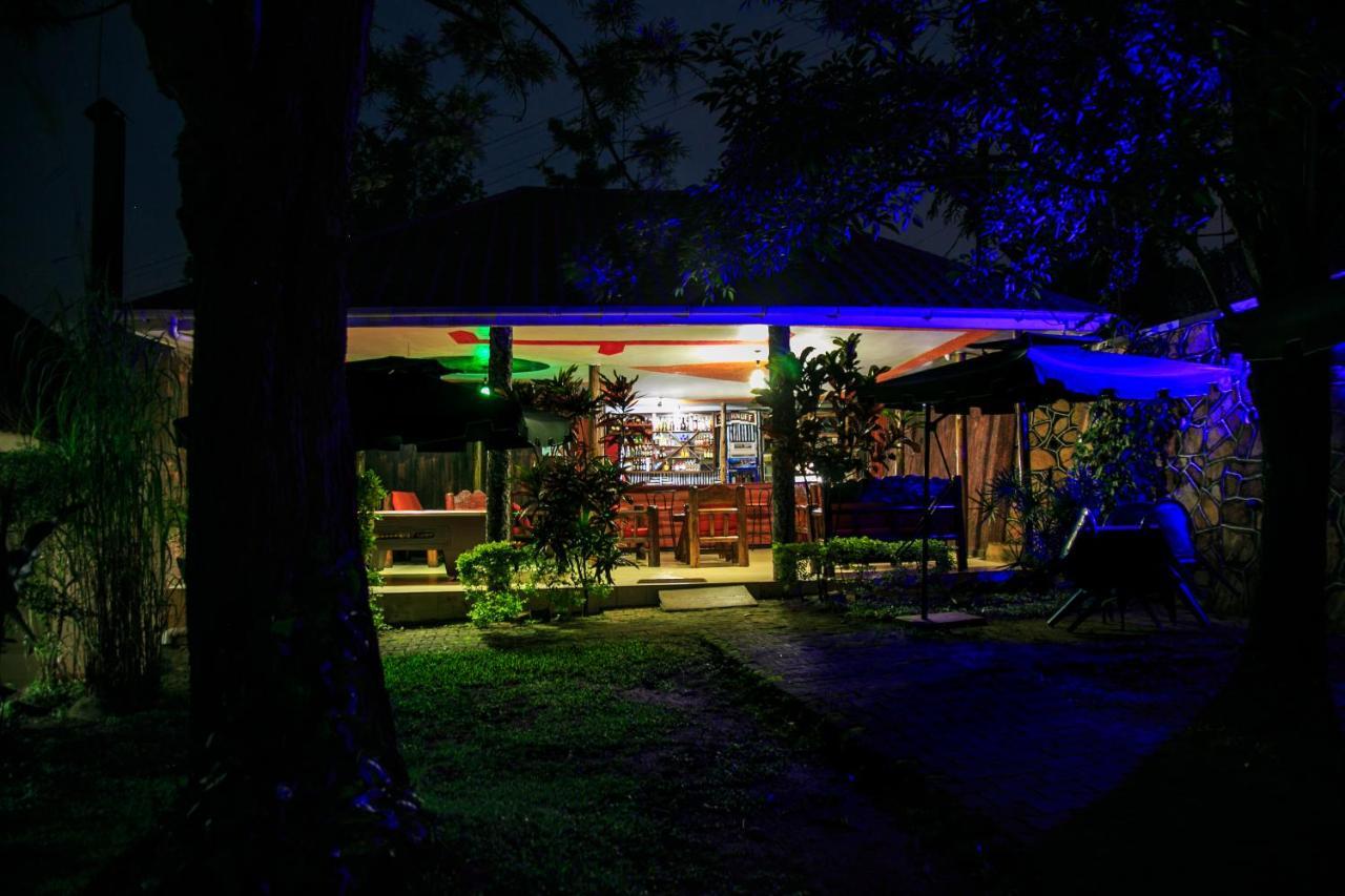 Buziga Country Resort 坎帕拉 外观 照片